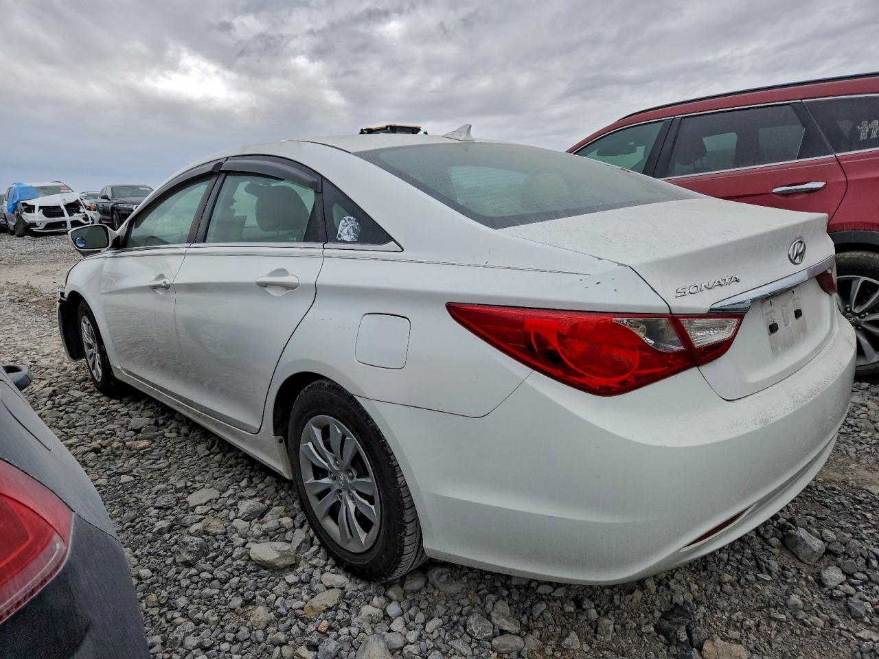 Hyundai SONATA Gls Image 2