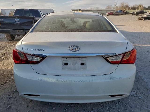 Hyundai SONATA Gls Image 4