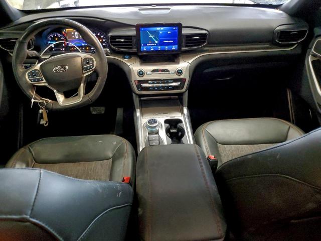 Ford Explorer Timberline Image 8