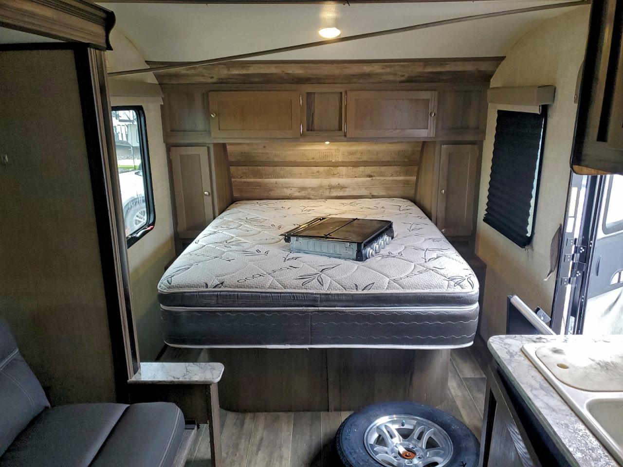 Gulf Stream Trailer Image 9