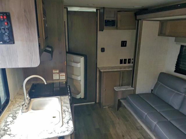 Gulf Stream Trailer Image 10