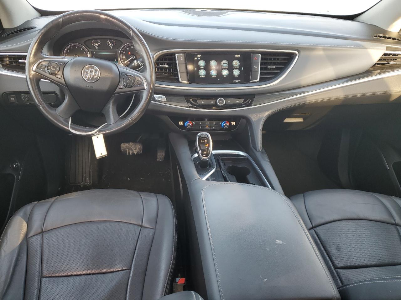 Buick Enclave Essence Image 10