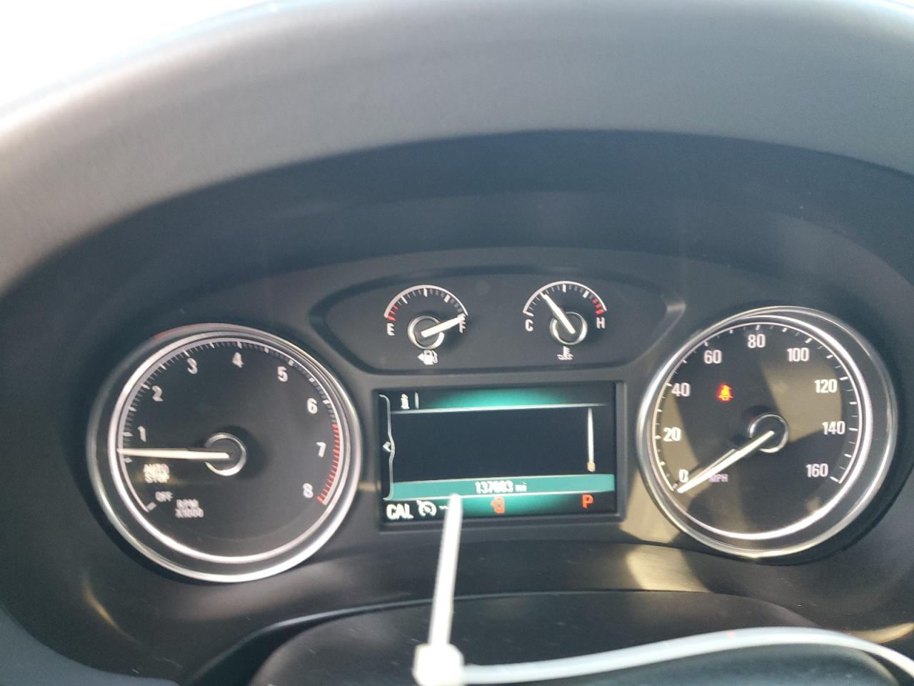 Buick Enclave Essence Image 12