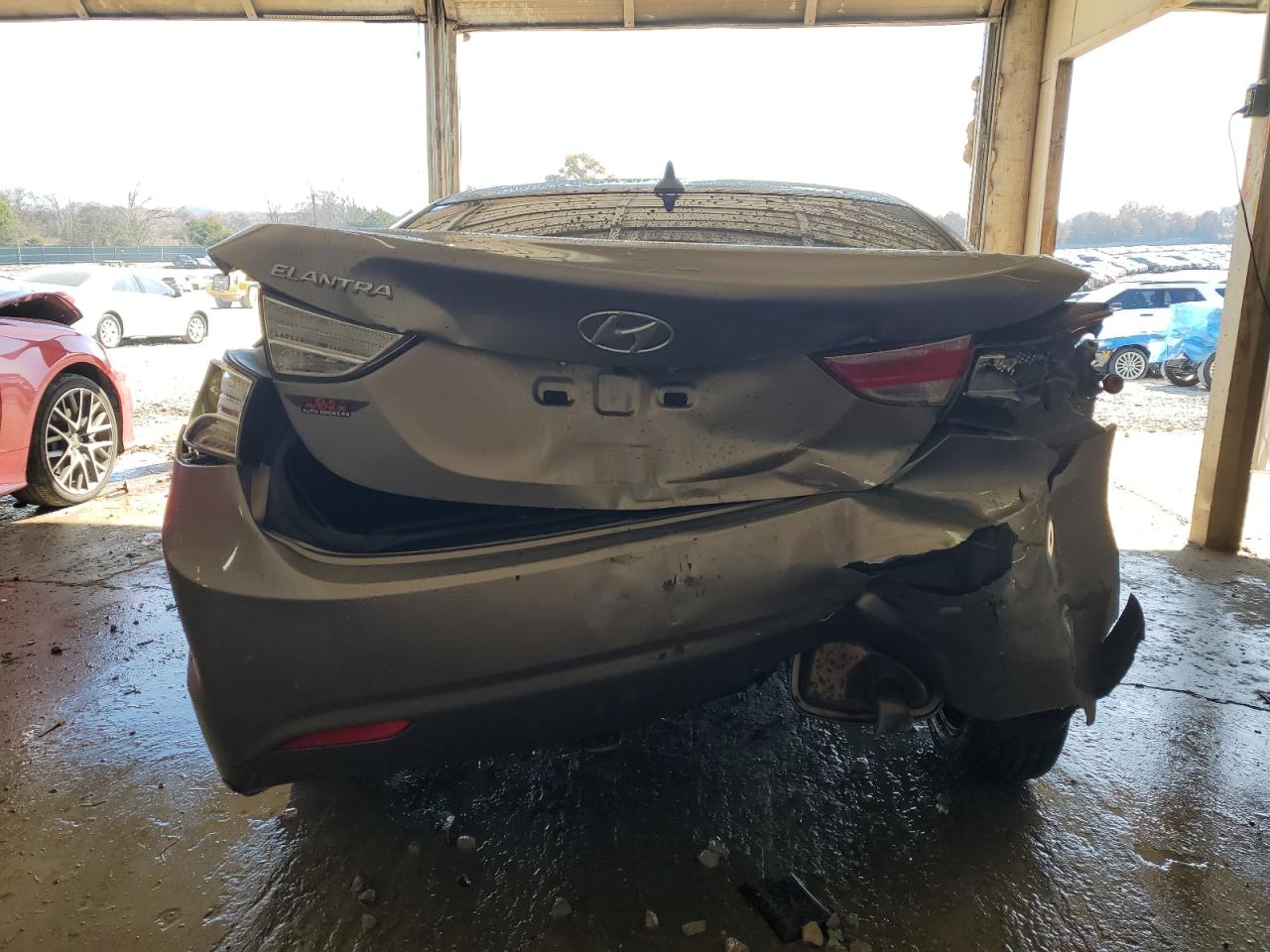 Hyundai ELANTRA Gls Image 6