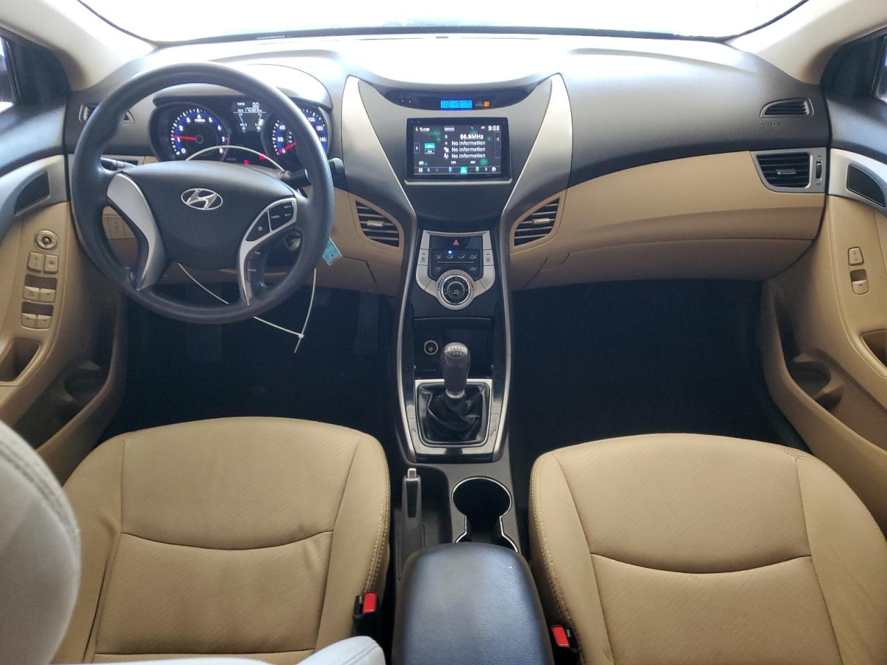 Hyundai ELANTRA Gls Image 7