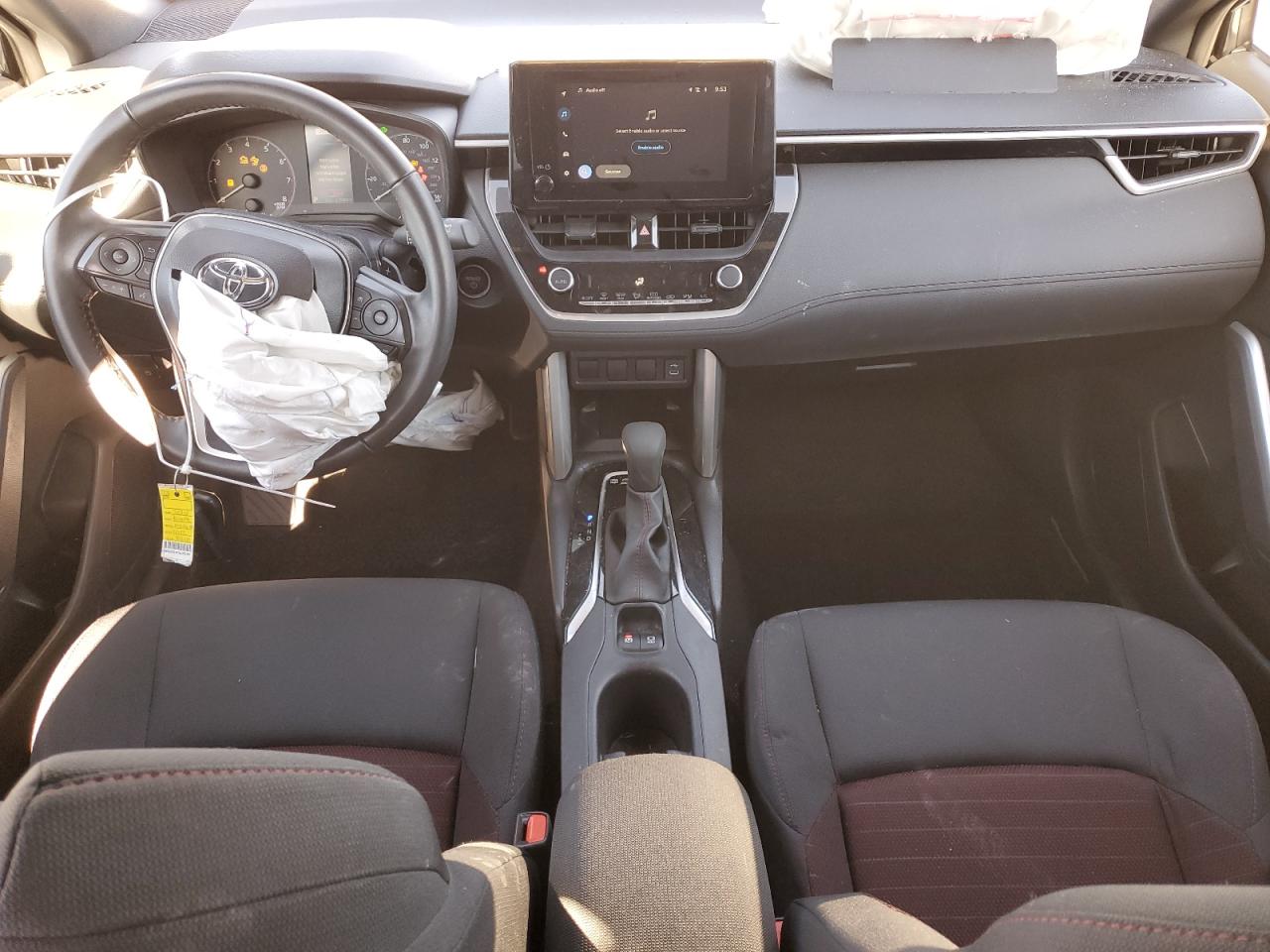 Toyota Corolla Se Image 7