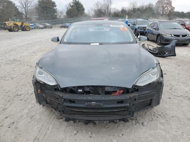 Tesla Model S Image 12