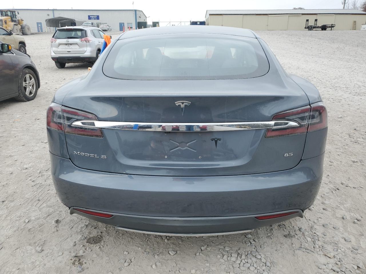 Tesla Model S Image 13