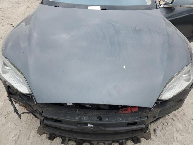 Tesla Model S Image 4