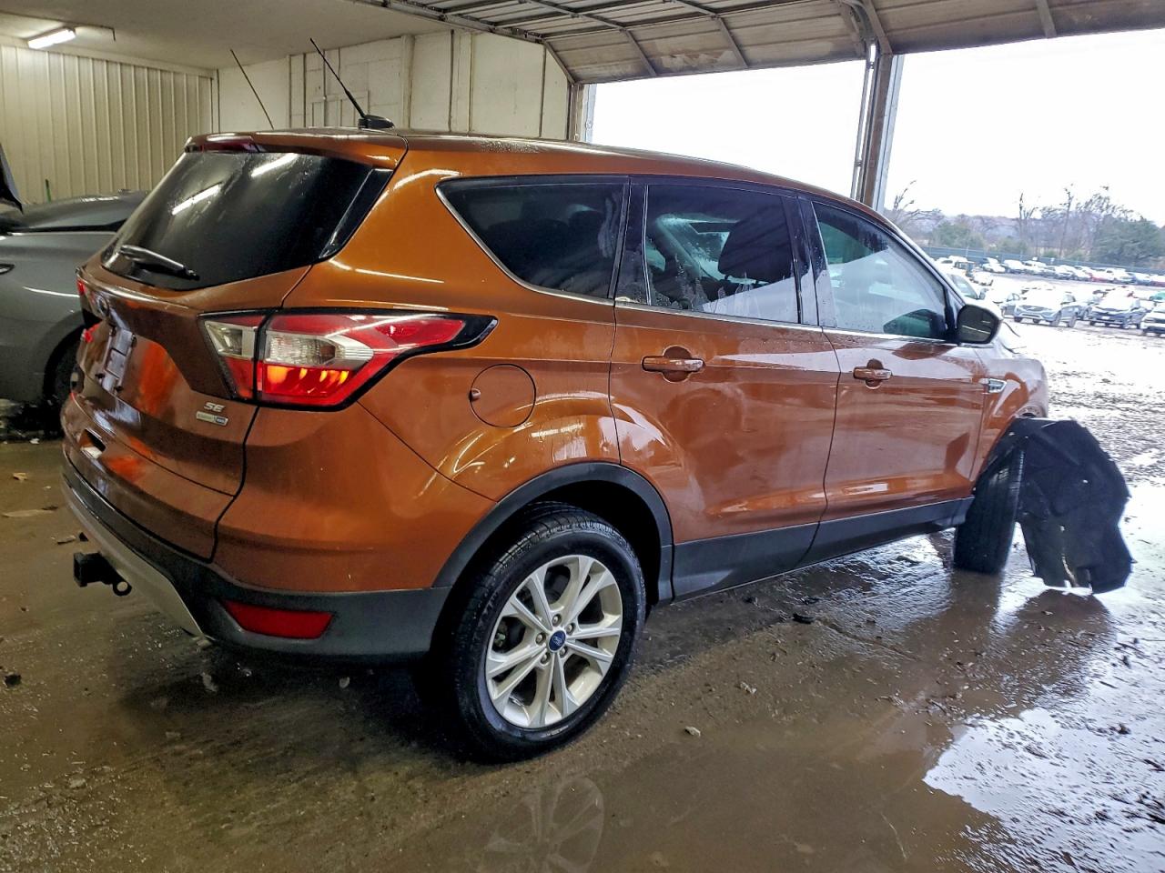 Ford Escape Se Image 2