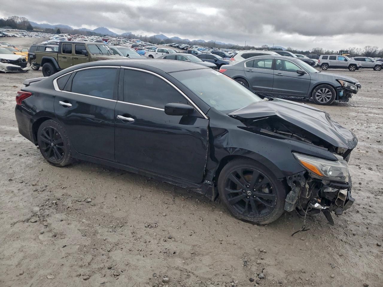 Nissan Altima 2.5 Image 7