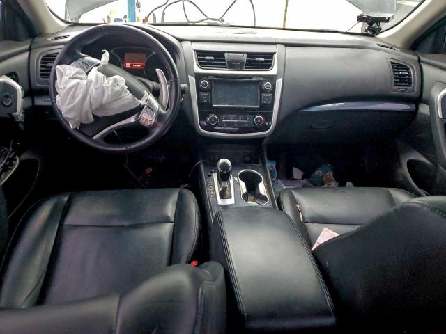 Nissan Altima 2.5 Image 6