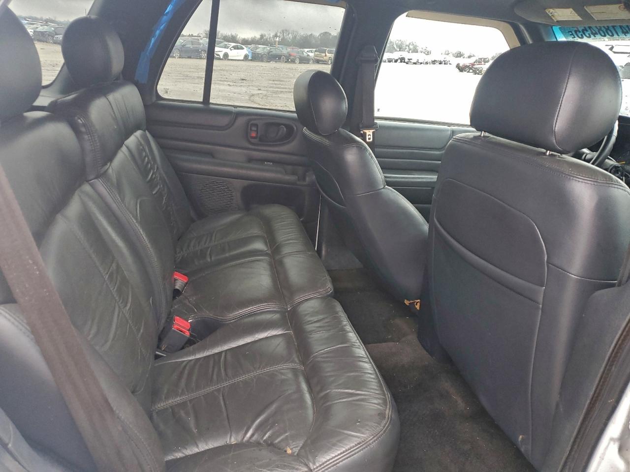 Chevrolet Blazer Image 8