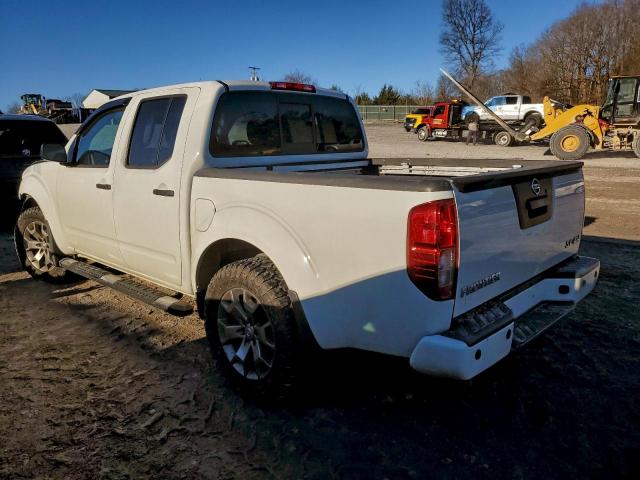 Nissan Frontier S Image 2