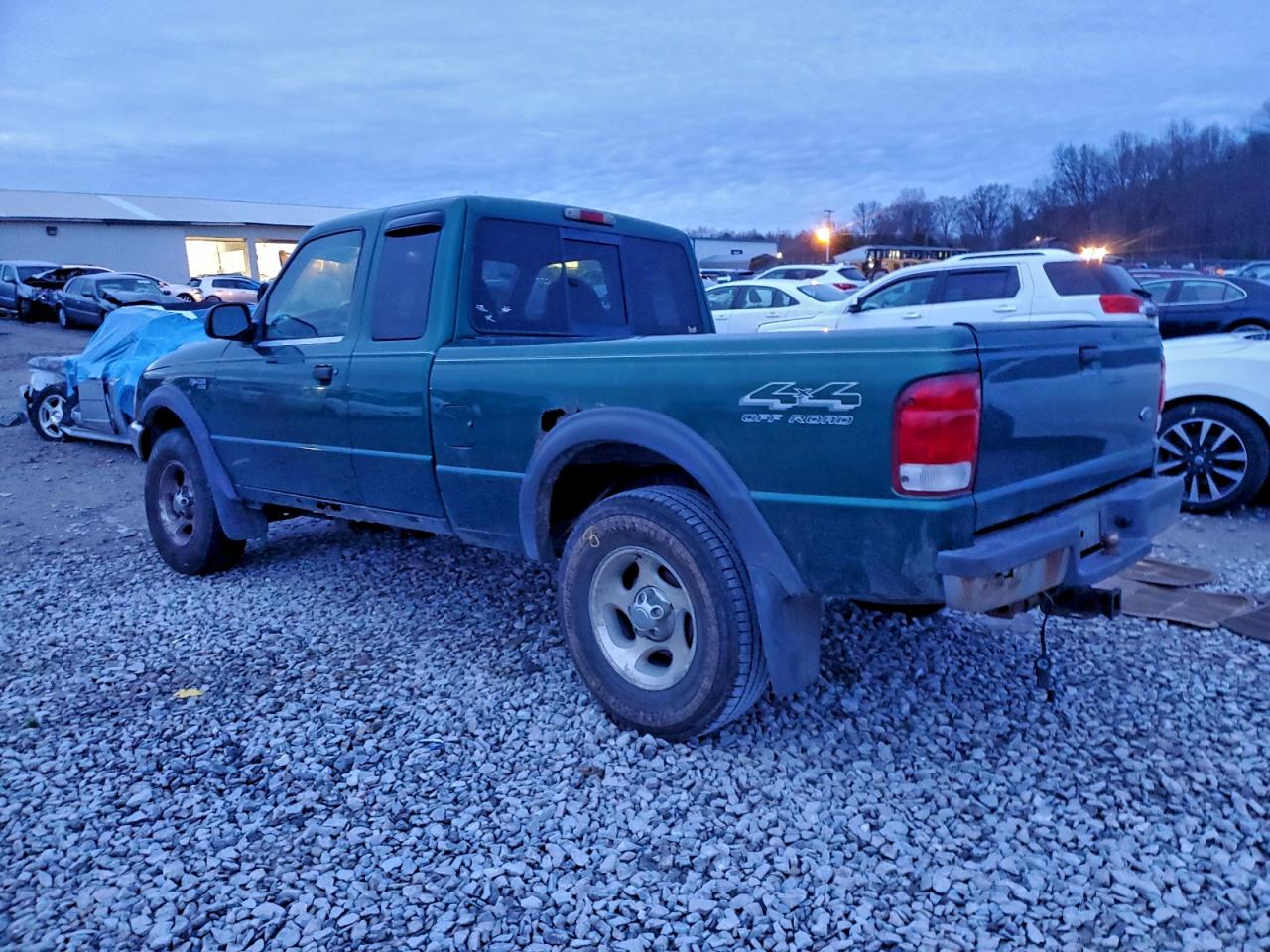 Ford Ranger Super Cab Image 4