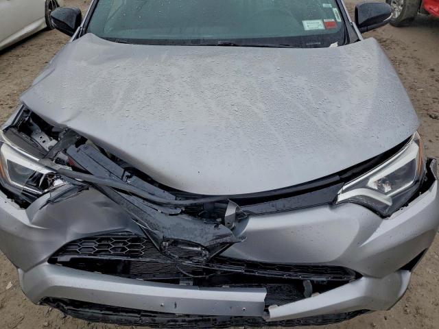 Toyota RAV4 Se Image 3