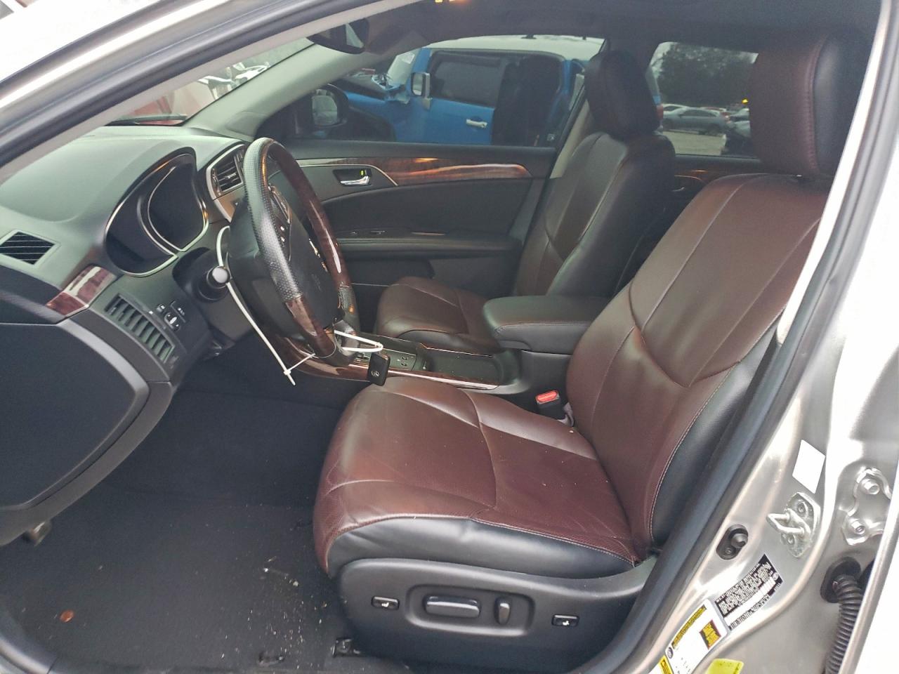 Toyota Avalon Base Image 5