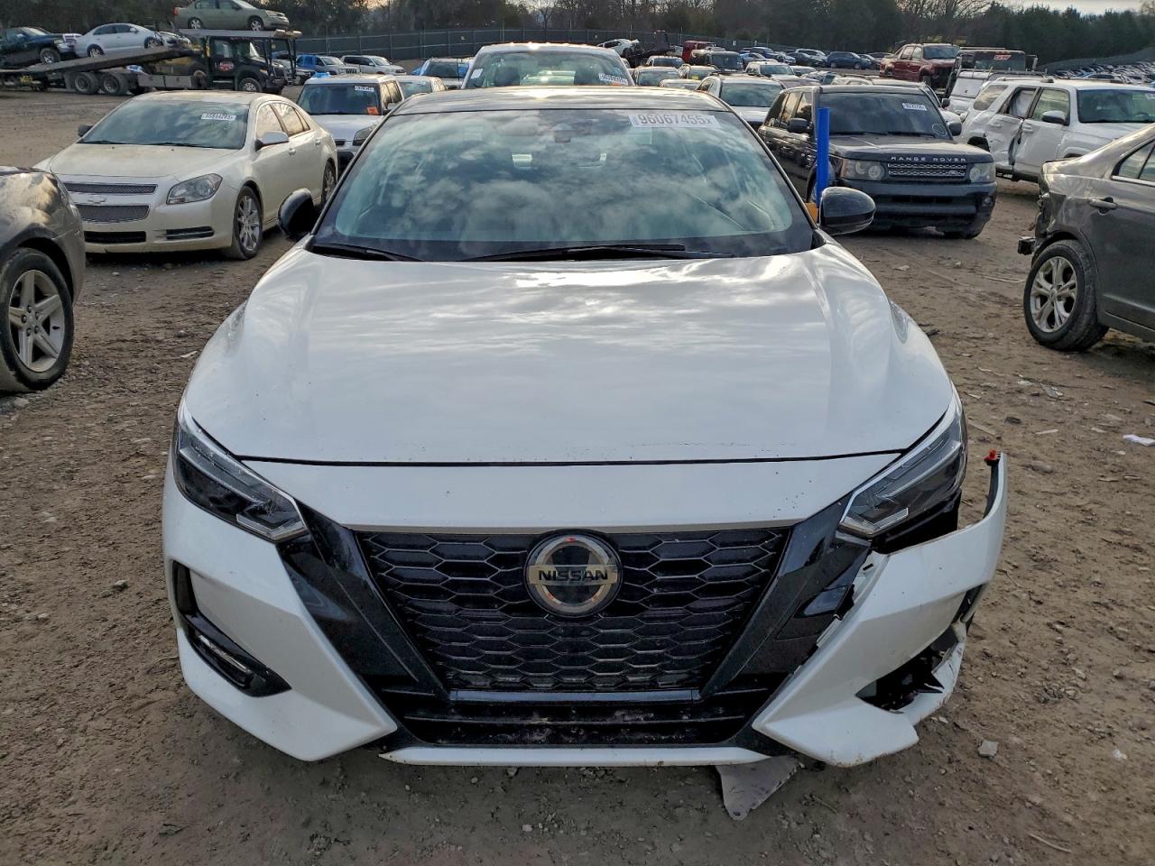 Nissan Sentra Sr Image 6