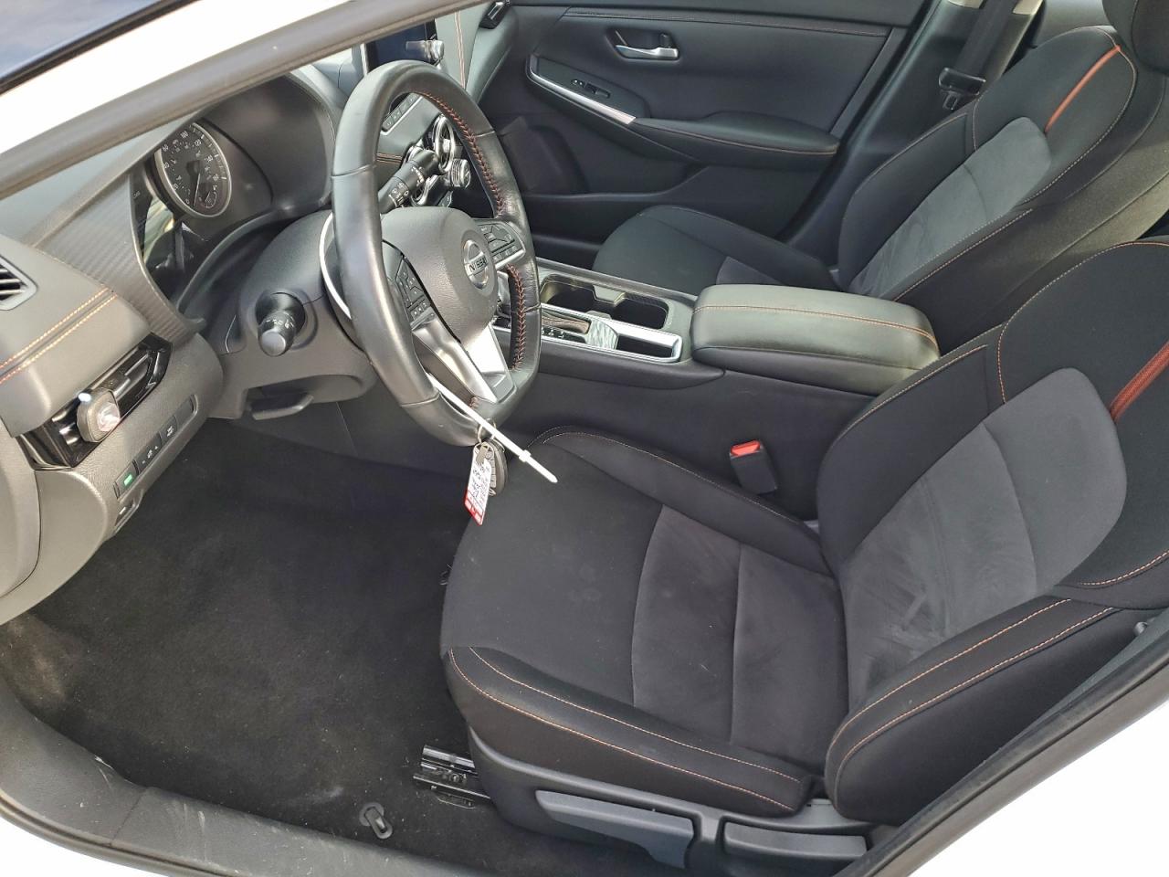 Nissan Sentra Sr Image 8