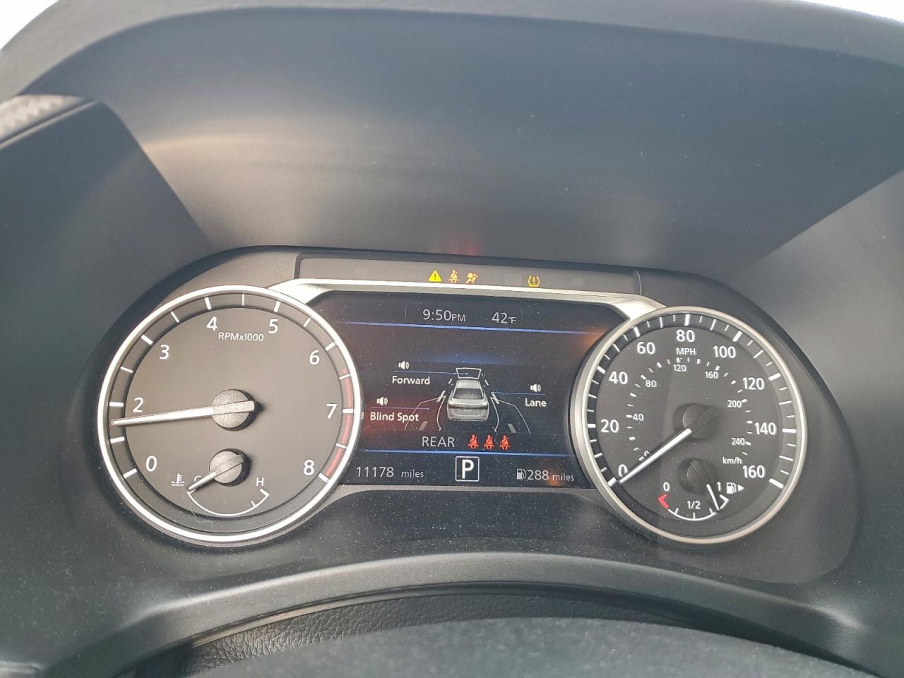 Nissan Sentra Sr Image 11