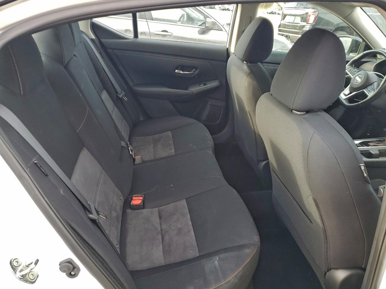 Nissan Sentra Sr Image 3