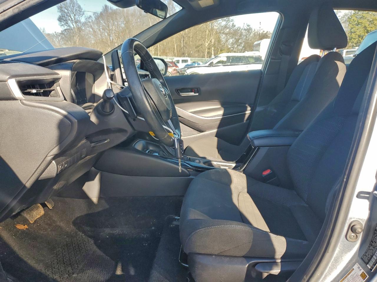 Toyota Corolla Se Image 10