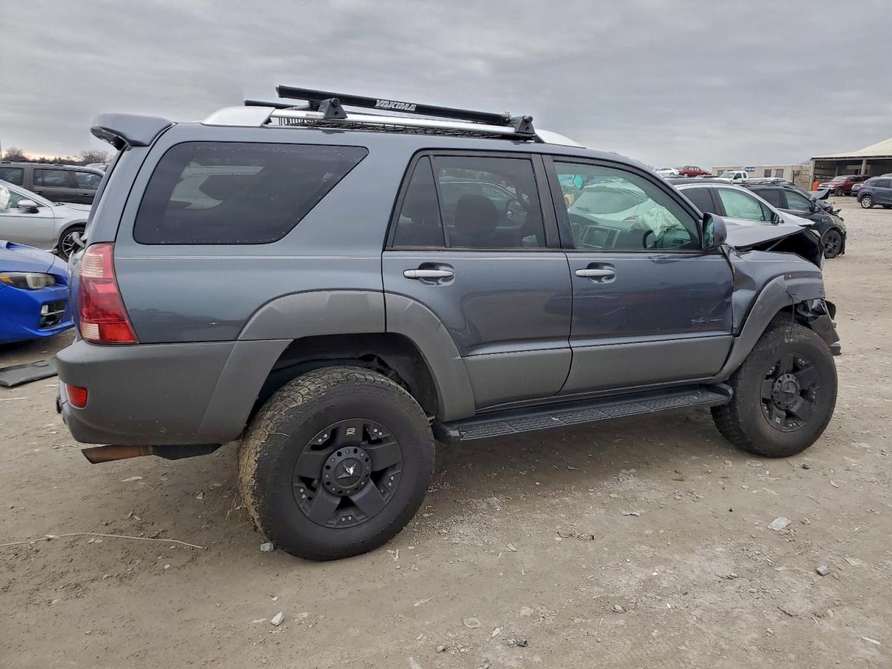 Toyota 4Runner Sr5 Image 3