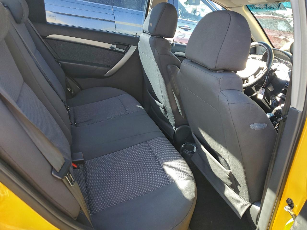 Chevrolet Aveo Ls Image 8