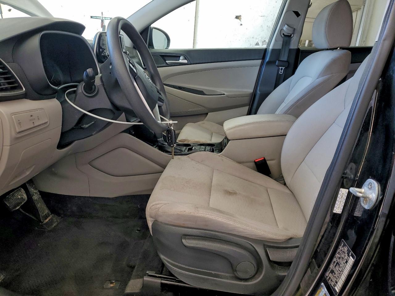 Hyundai TUCSON Se Image 8