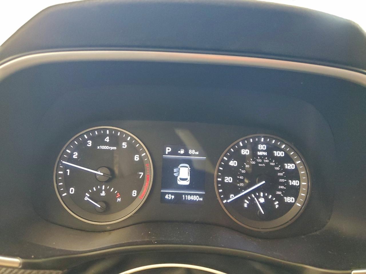 Hyundai TUCSON Se Image 5