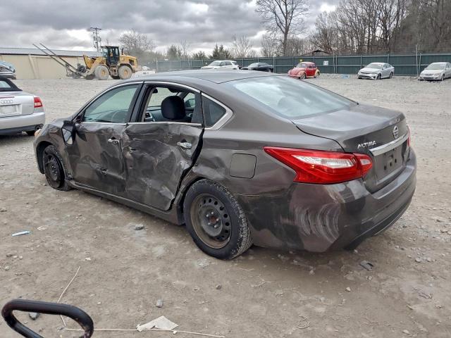 Nissan Altima 2.5 Image 12