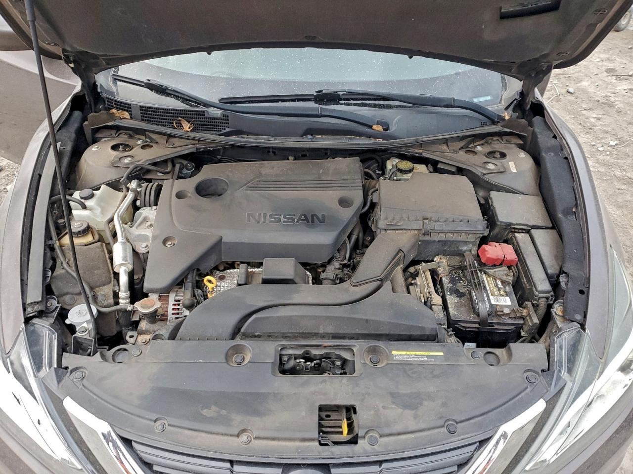 Nissan Altima 2.5 Image 4