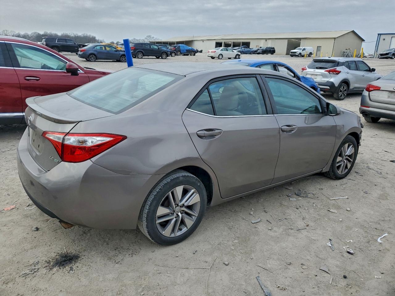 Toyota Corolla Eco Image 5