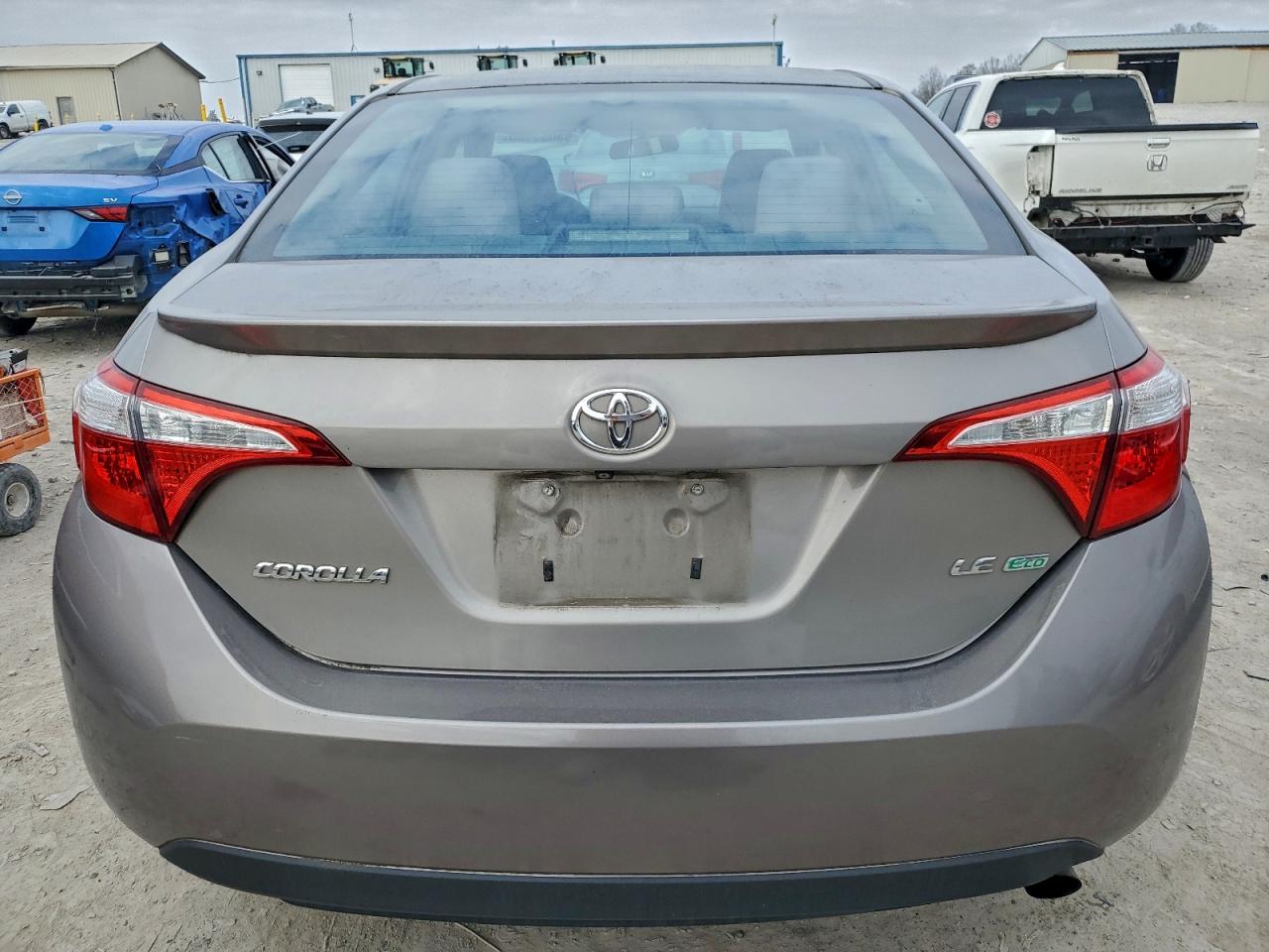 Toyota Corolla Eco Image 4