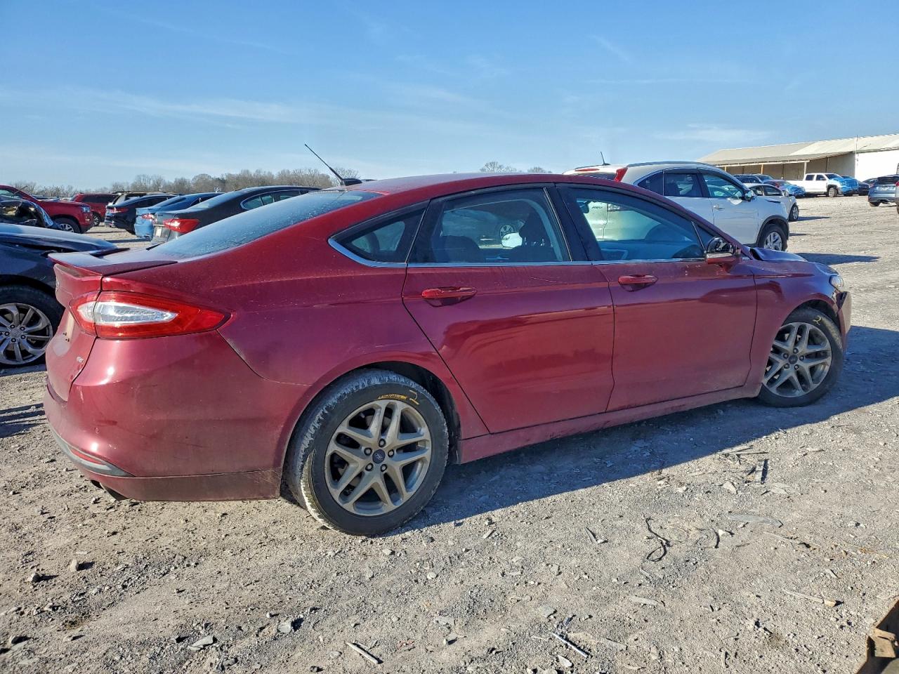 Ford Fusion Se Image 3