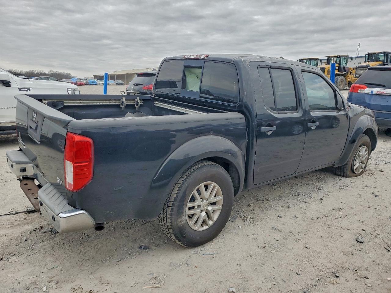 Nissan Frontier S Image 9