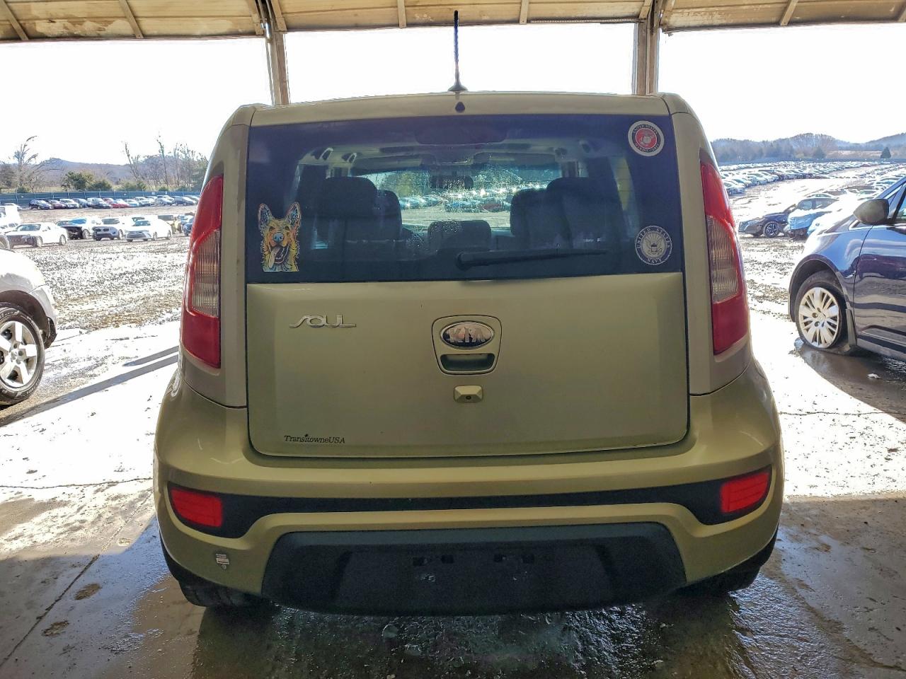 Kia Soul + Image 3