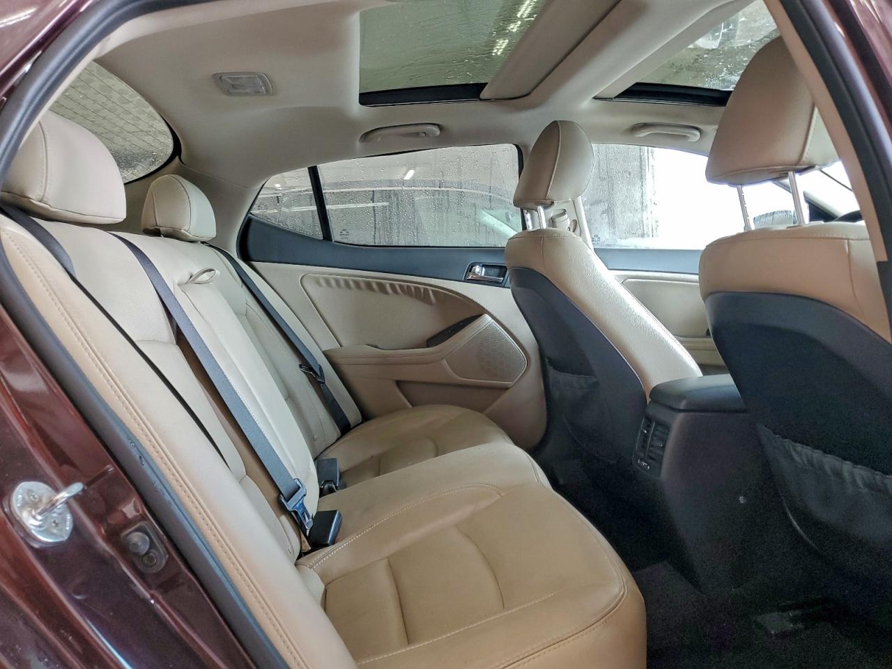 Kia Optima Ex Image 10