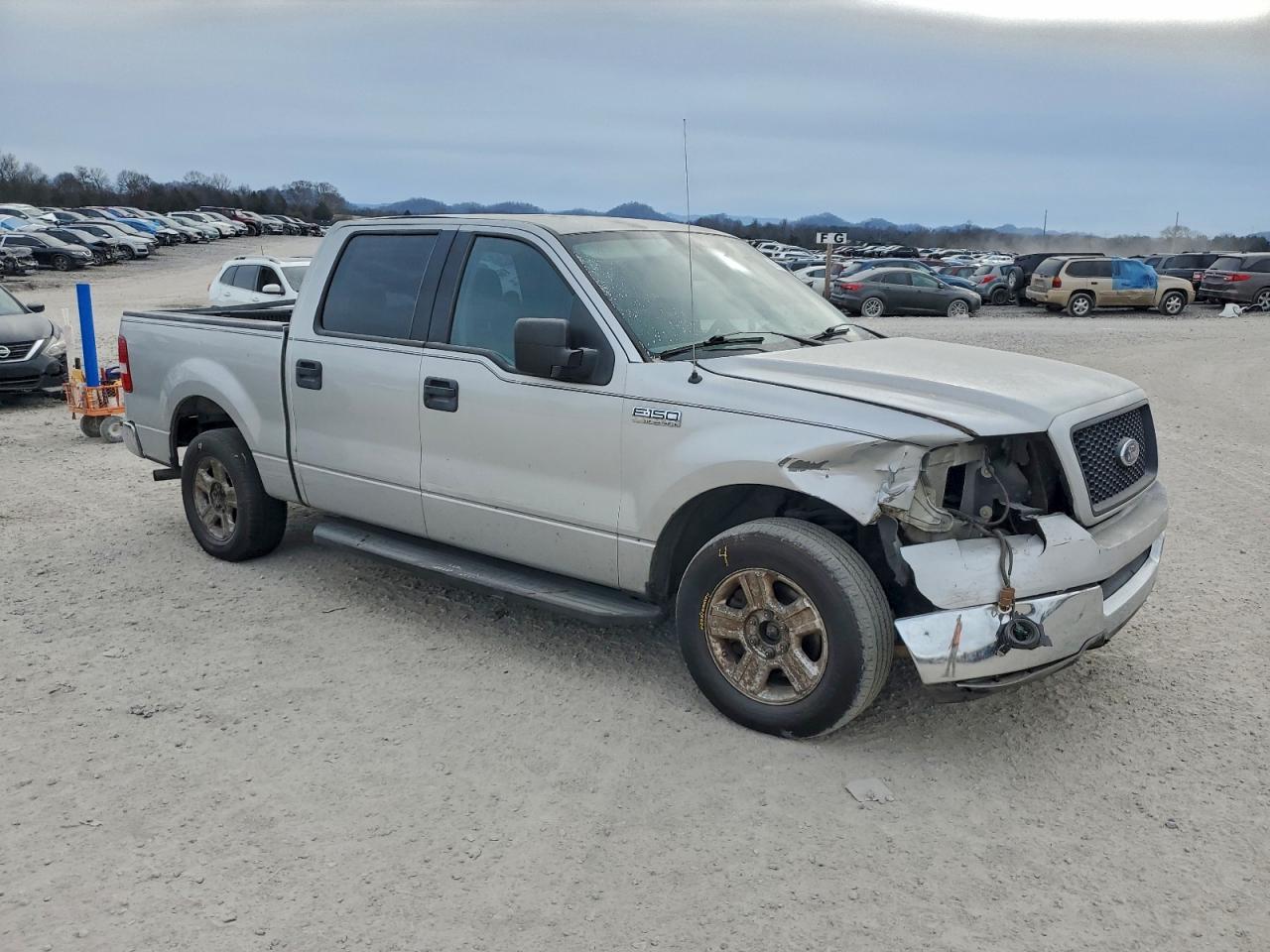 Ford F-150 Supercrew Image 5