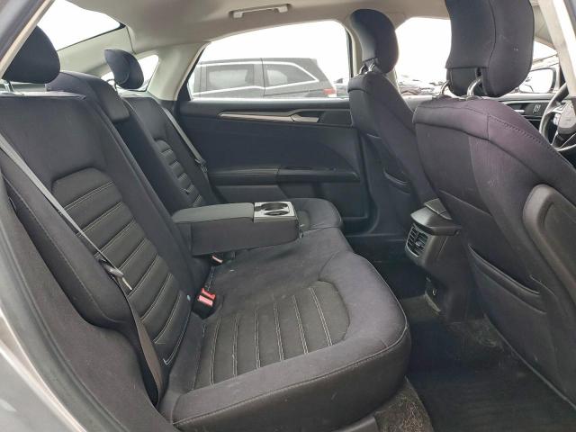 Ford Fusion Se Image 12