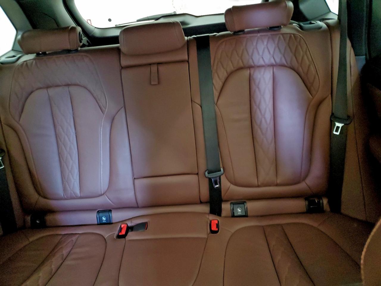 BMW X Series Xdrive40i Image 6