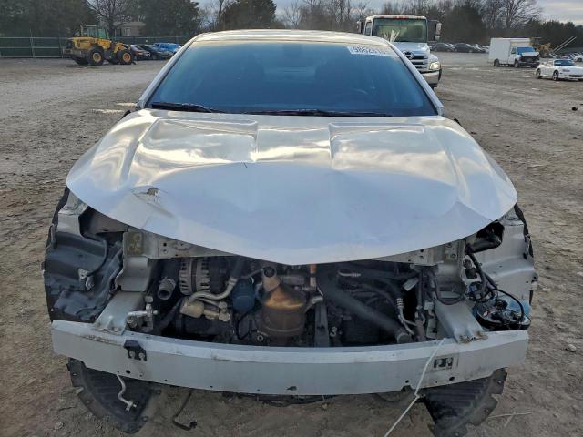 Chevrolet Impala Lt Image 3