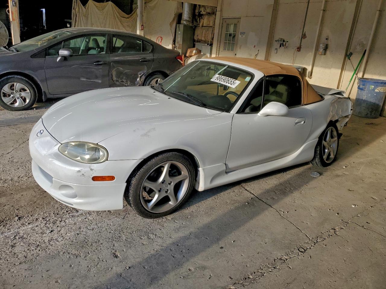Mazda Mx5 Base Image 1