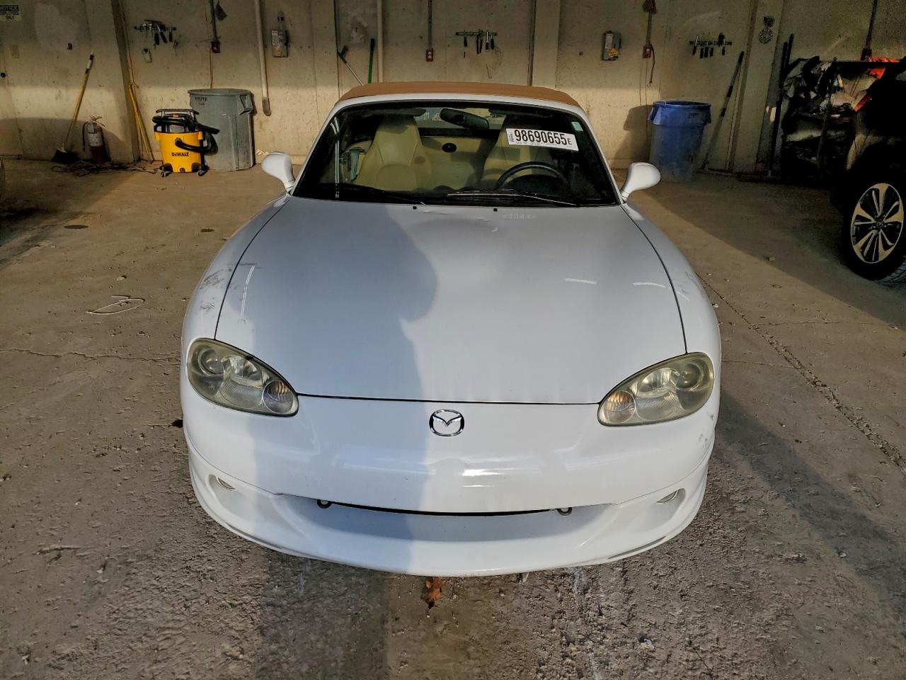 Mazda Mx5 Base Image 4