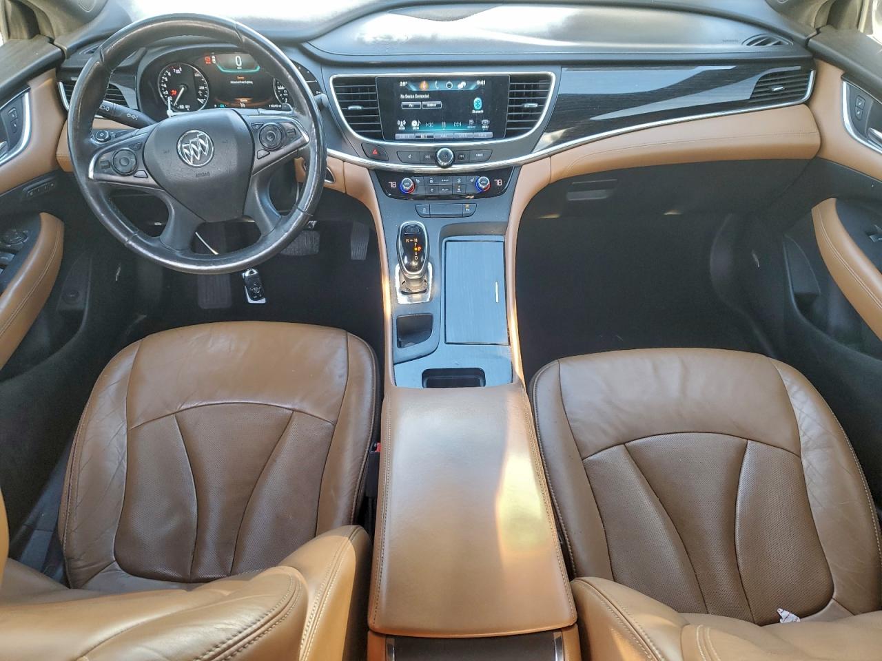 Buick LaCrosse Essence Image 4