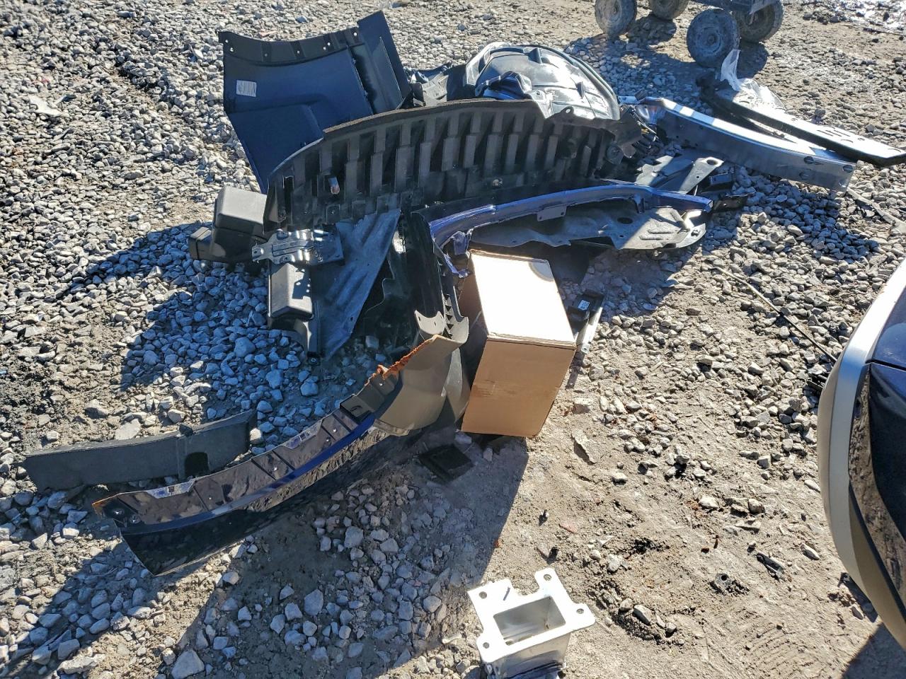 Nissan Pathfinder Sl Image 9