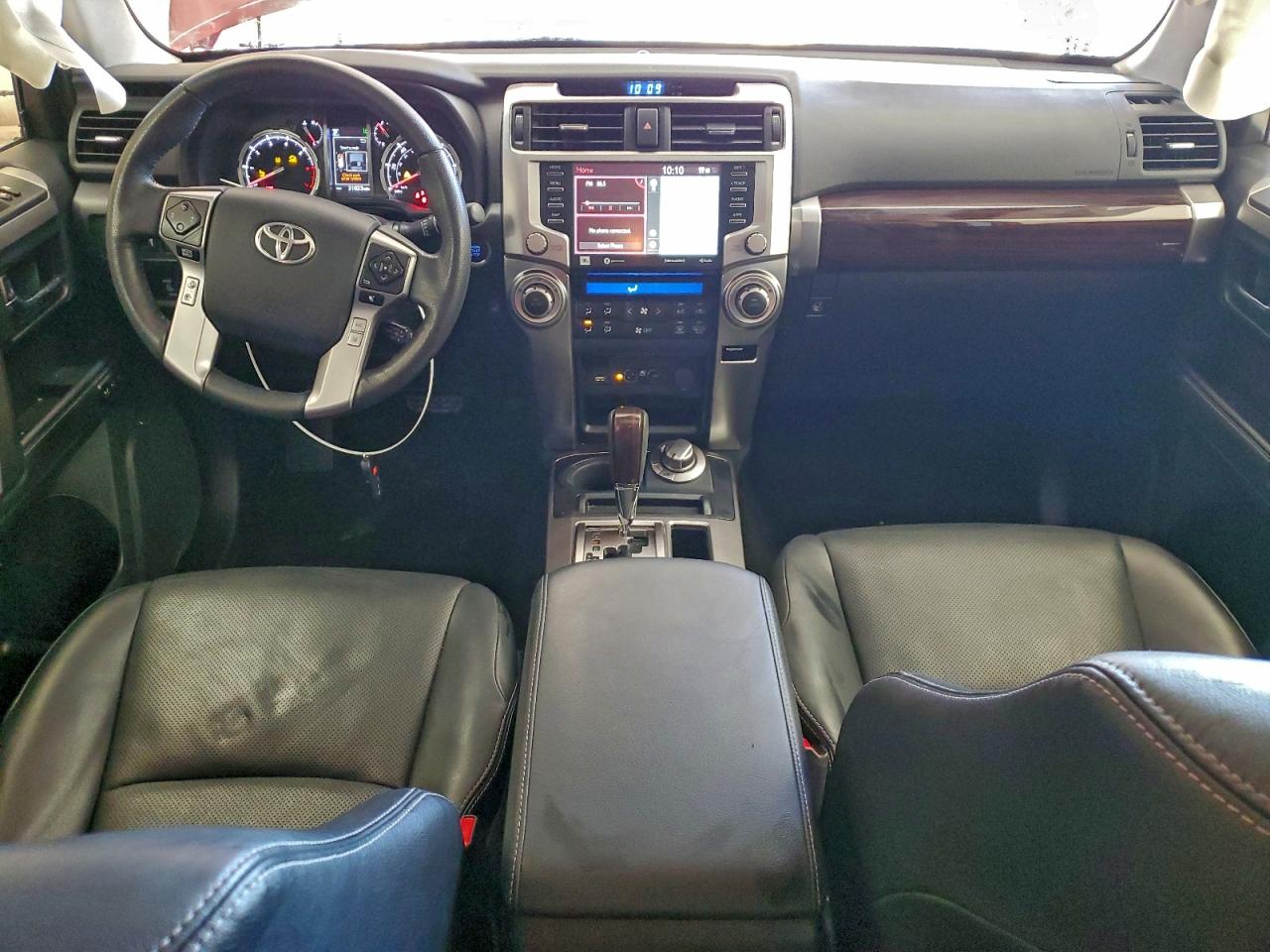 Toyota 4Runner Limited Image 3