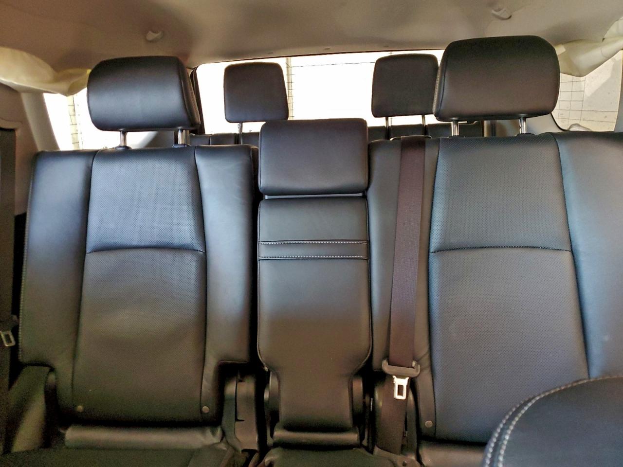 Toyota 4Runner Limited Image 14