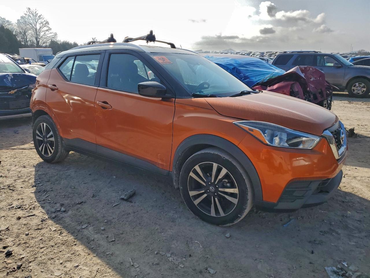 Nissan Kicks S Image 4