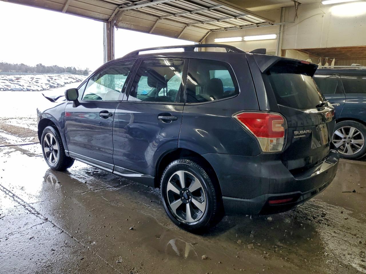 Subaru Forester 2.5i Premium Image 2